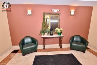 1212 N Wells St-Unit -Apt 406 in Chicago, IL - Building Photo - Building Photo