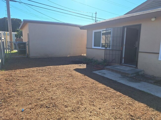 4855 Coconino Way in San Diego, CA - Building Photo - Building Photo