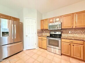 1734 Forest Creek Dr in Jacksonville, FL - Building Photo - Building Photo