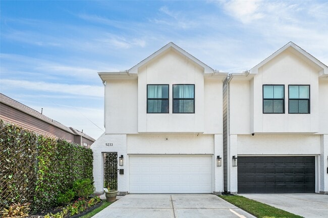 property at 5233 Darling St