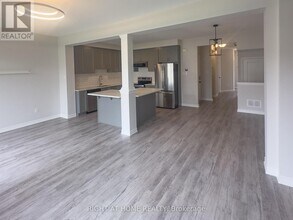 693 Rouncey Rd in Ottawa, ON - Building Photo - Building Photo