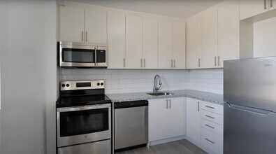 Grange Apartments in Toronto, ON - Building Photo - Building Photo