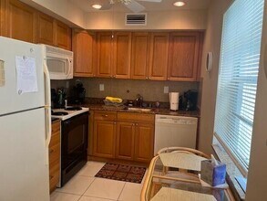 619 Burgundy N in Delray Beach, FL - Building Photo - Building Photo