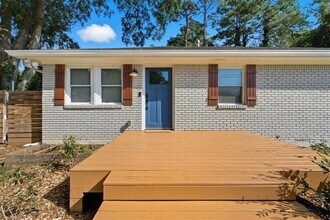 1272 Lynwyn Ln SE in Atlanta, GA - Building Photo - Building Photo
