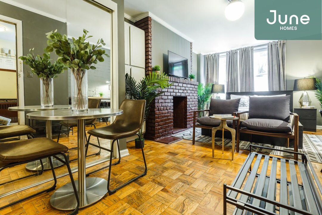 247 E 33rd St-Unit -1A in New York, NY - Building Photo