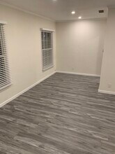 6402 W 86th Pl, Unit 6402 86th Place in Los Angeles, CA - Foto de edificio - Building Photo