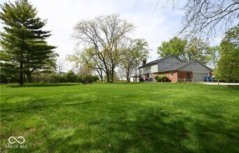 7015 Keston Cir in Indianapolis, IN - Building Photo - Building Photo