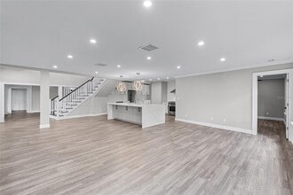 311 E 8th Ave in Windermere, FL - Building Photo - Building Photo