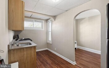 4971 Kershaw St in Philadelphia, PA - Building Photo - Building Photo