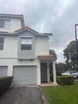 2026 Alta Meadows Ln in Delray Beach, FL - Building Photo