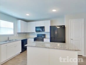 3423 Stoney Bayou in San Antonio, TX - Building Photo - Building Photo