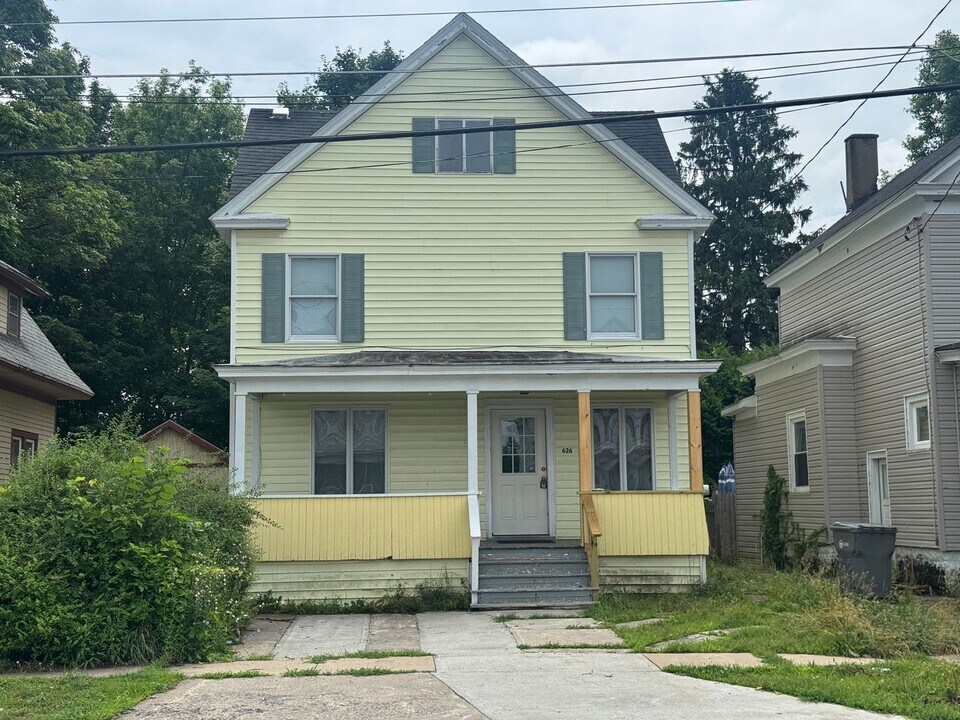 626 Chatham St in Rome, NY - Building Photo