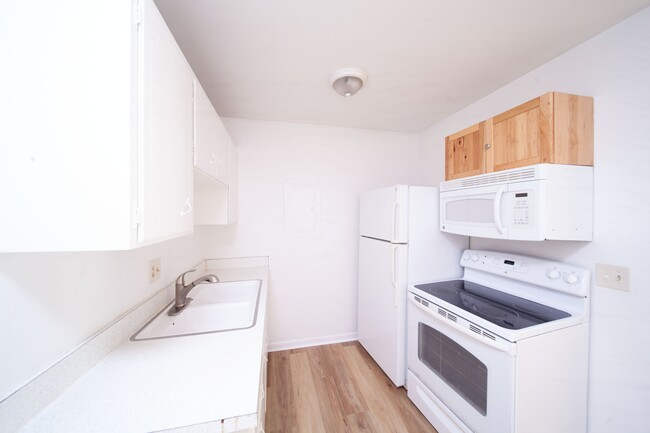 property at 2134 Fairfax Ave