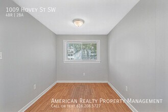 1009 Hovey St SW in Grand Rapids, MI - Building Photo - Building Photo