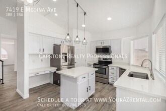 7419 E Medina Ave in Mesa, AZ - Building Photo - Building Photo
