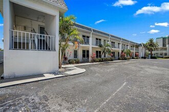 680 71st Ave in St Pete Beach, FL - Building Photo - Building Photo