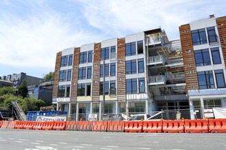 Dexter Hayes in Seattle, WA - Building Photo - Building Photo