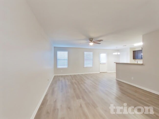 2902 Hypatia Meadow in San Antonio, TX - Building Photo - Building Photo