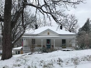 928 Rockway St in Staunton, VA - Foto de edificio - Building Photo