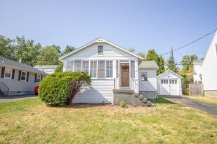 9 Spring Ave in Latham, NY - Building Photo