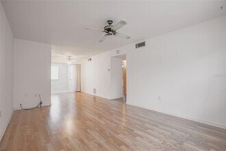 4158 S Tamiami Trl in Port Charlotte, FL - Building Photo - Building Photo