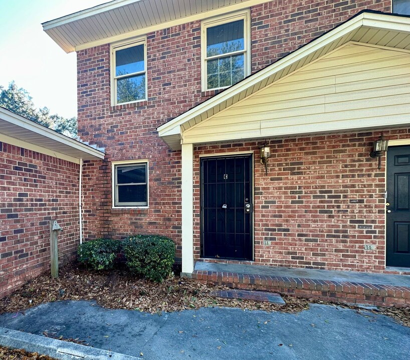 28 Highland Ave in Sumter, SC - Building Photo