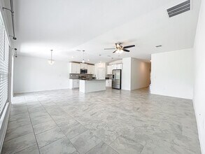 6946 Perch Hammock Lp in Groveland, FL - Building Photo - Building Photo