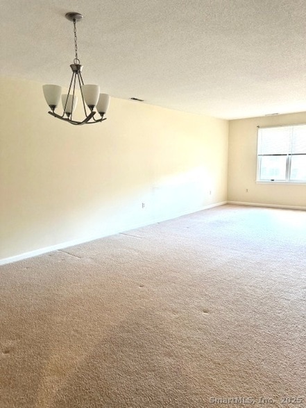 25 Old Turnpike Rd, Unit Building 15 5 in Southington, CT - Building Photo - Building Photo