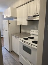 230 Victoria St N in Port Hope, ON - Building Photo - Building Photo