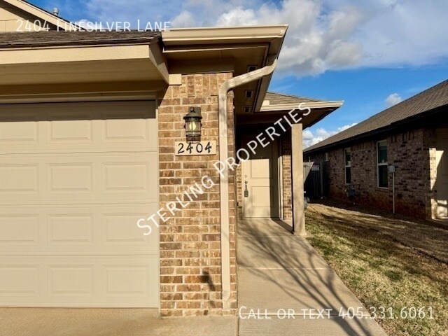 2404 Finesilver Ln in Oklahoma City, OK - Building Photo - Building Photo