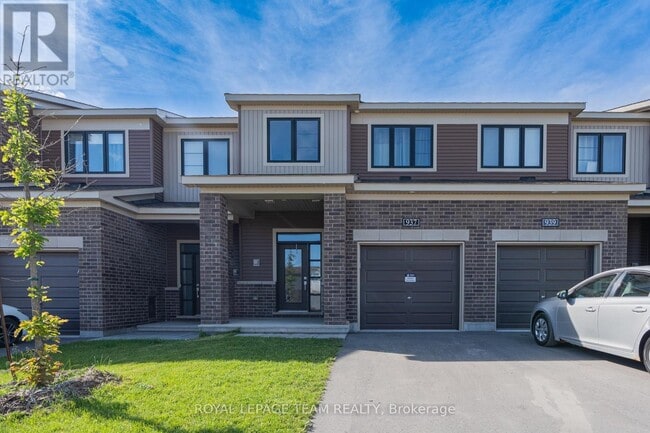 937 Athenry Ct