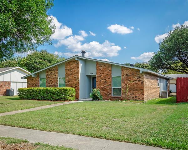 1616 Cumberland Trail in Plano, TX - Foto de edificio - Building Photo