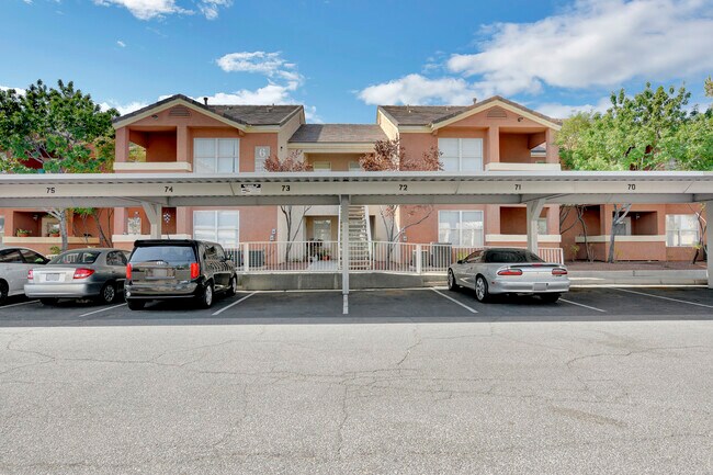 Pecos Creek Blue in Las Vegas, NV - Foto de edificio - Building Photo