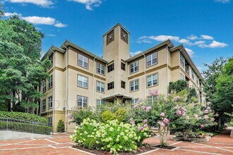 11750 Old Georgetown Rd in North Bethesda, MD - Building Photo - Building Photo