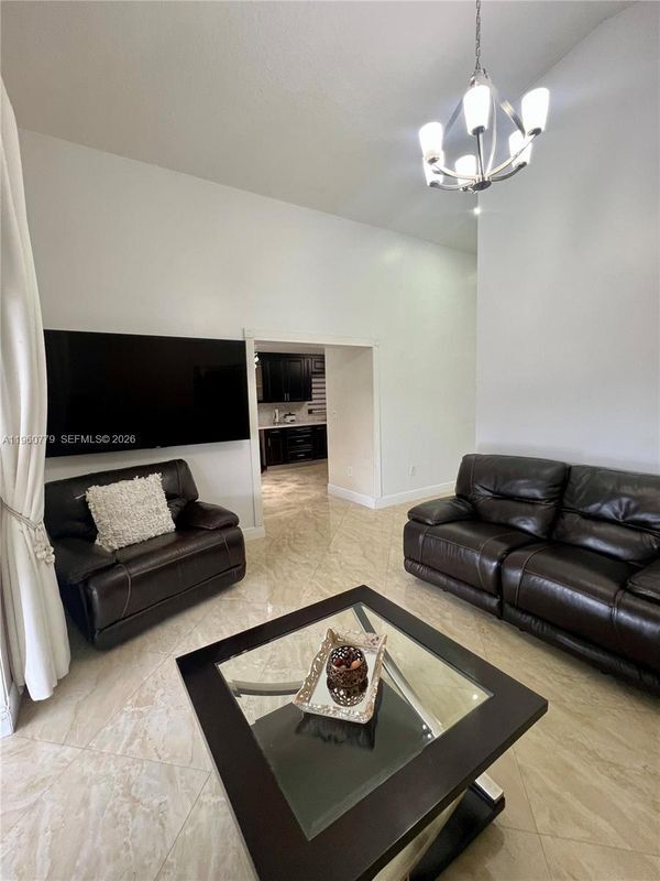 15263 SW 169th Ln in Miami, FL - Foto de edificio - Building Photo