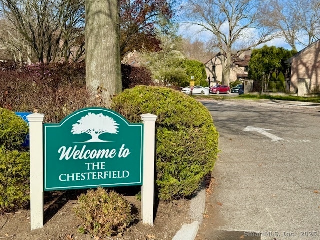 property at 2289 Bedford St