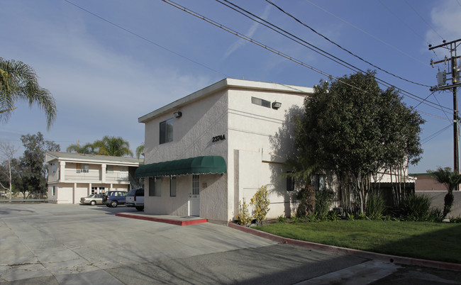 Vanguard Centre in Costa Mesa, CA - Building Photo - Building Photo