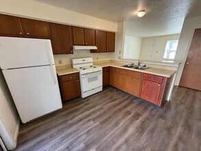 1606 S 16th St in Goshen, IN - Building Photo - Building Photo