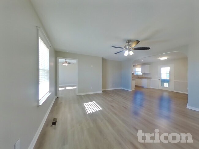 1612 Robert Rd in Columbia, TN - Building Photo - Building Photo