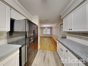 2710 Jewell Dr in Arlington, TX - Building Photo - Building Photo