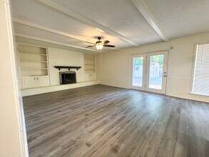 5433 12th St in Lubbock, TX - Building Photo - Building Photo