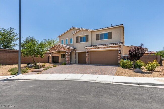 479 Lost Horizon Ave in Henderson, NV - Building Photo - Building Photo