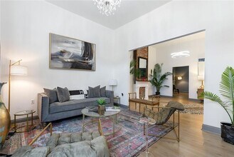 1837 Touro St in New Orleans, LA - Building Photo - Building Photo