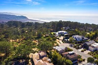 13613 Mar Scenic Dr in Del Mar, CA - Foto de edificio - Building Photo