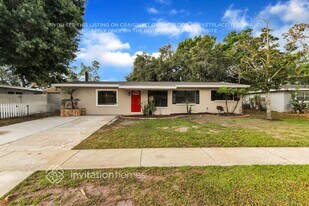 4426 W Iowa Ave in Tampa, FL - Building Photo