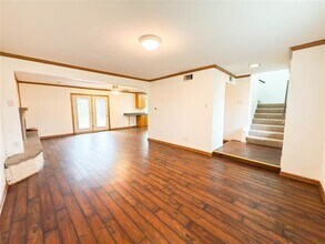 8636 Strathmore Dr in Dallas, TX - Building Photo - Building Photo