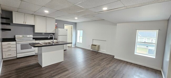 400 N Main St in Princeton, IL - Building Photo - Building Photo