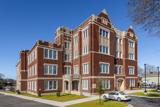 Preservation Crossing in Hattiesburg, MS - Building Photo - Building Photo