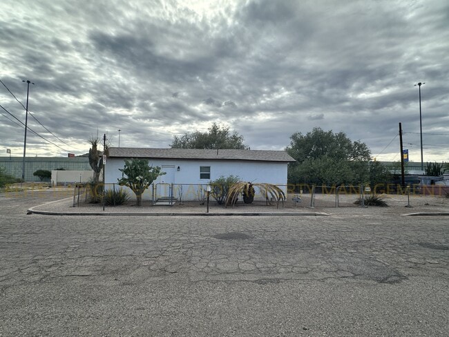 440 S Sentinel Ave in Tucson, AZ - Building Photo - Building Photo