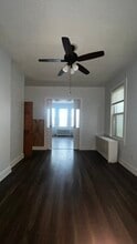 187 Clerk St, Unit 2FL in Jersey City, NJ - Building Photo - Building Photo